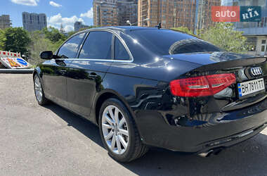 Седан Audi A4 2013 в 