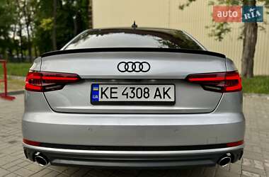 Седан Audi A4 2017 в 