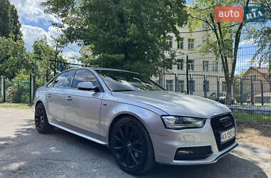 Седан Audi A4 2015 в 