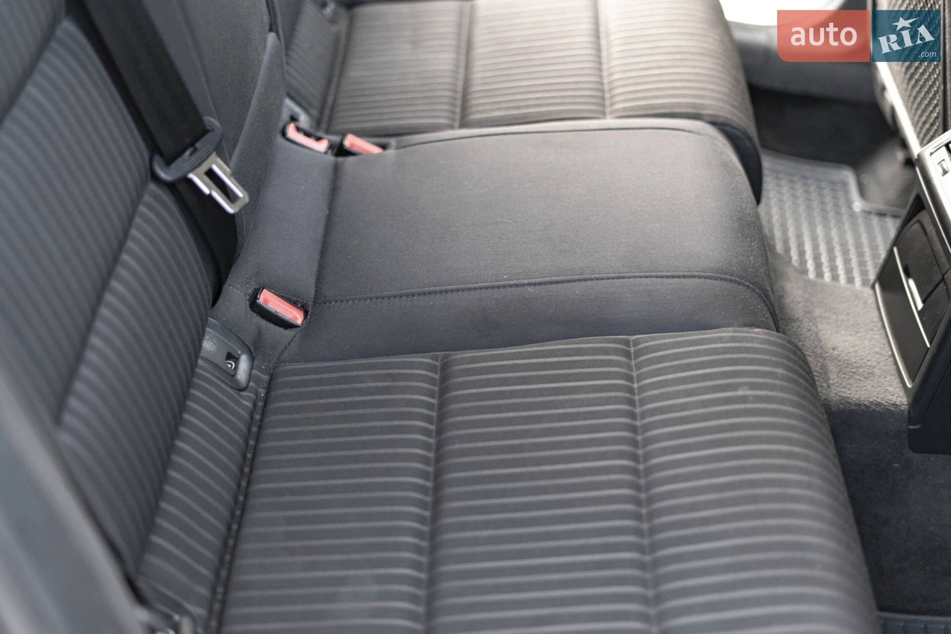 2012 Audi A4 - мініатюра 13