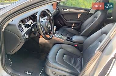 Седан Audi A4 2015 в 