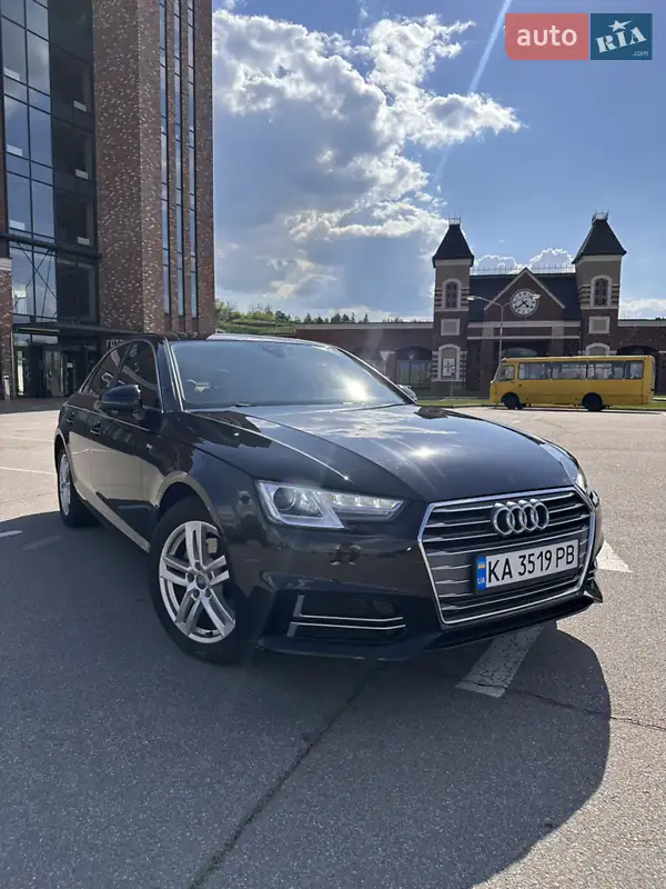 Audi A4 2017 VIN WAUGNAF4XHN058709 фото оголошення 11 з 60