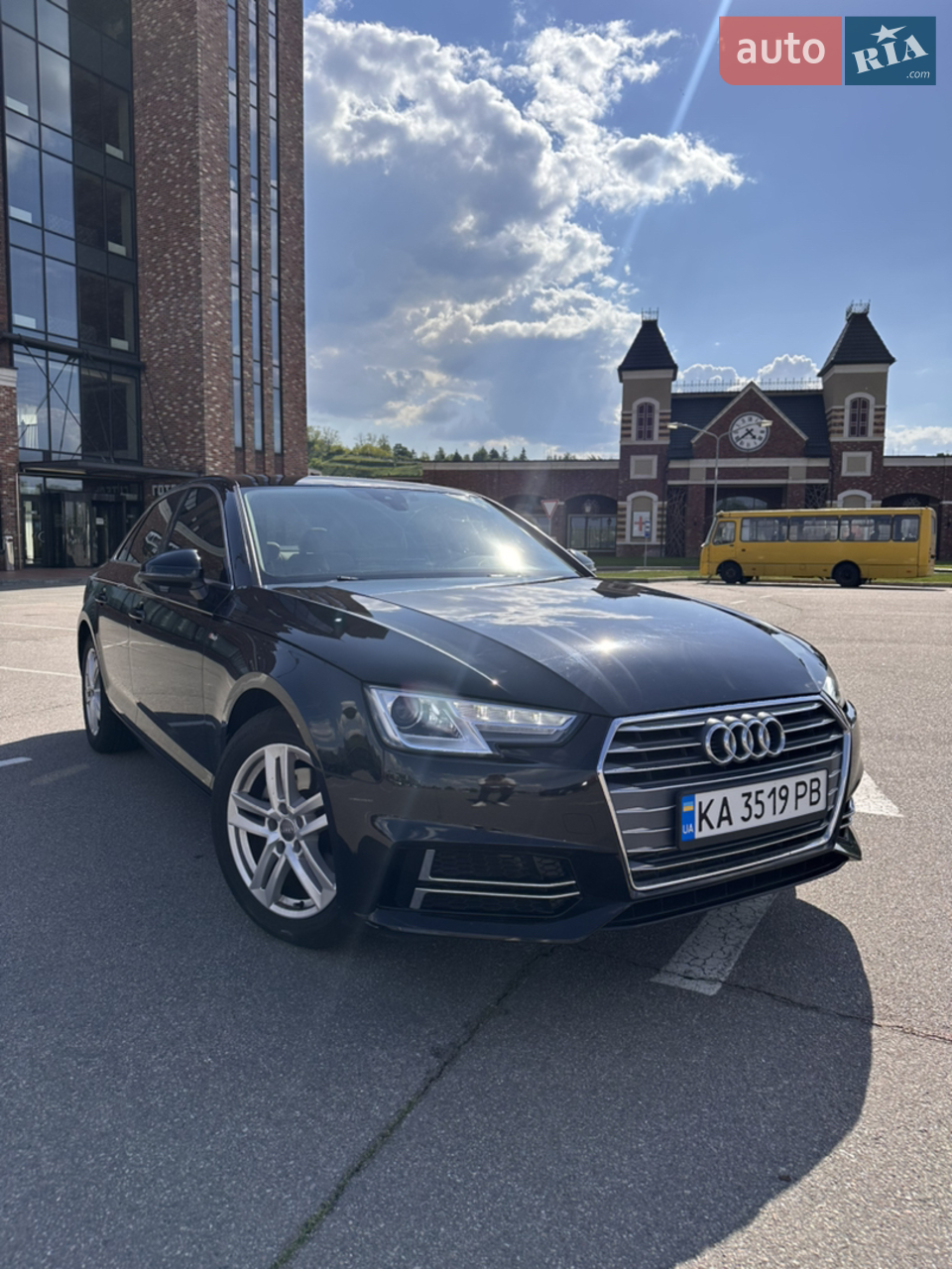 2018 Audi A4 - мініатюра 16