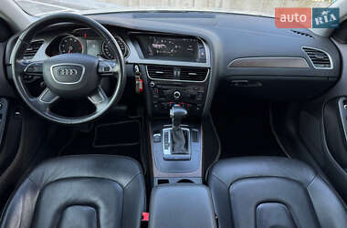 Седан Audi A4 2013 в 