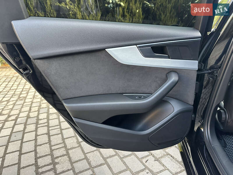 Універсал Audi A4 2017 в Самборі