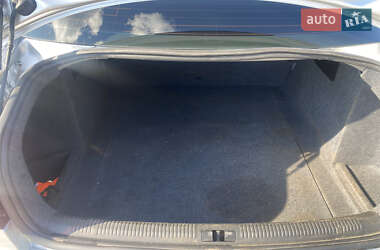 Седан Audi A4 2002 в 