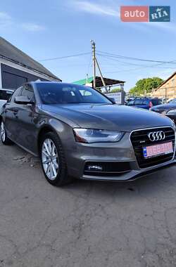 Седан Audi A4 2014 в 