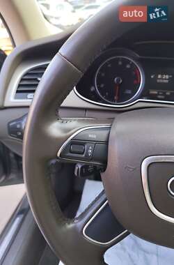 Седан Audi A4 2014 в 