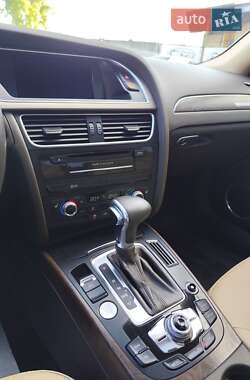 Седан Audi A4 2014 в 