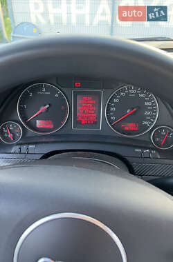 Универсал Audi A4 2002 в 