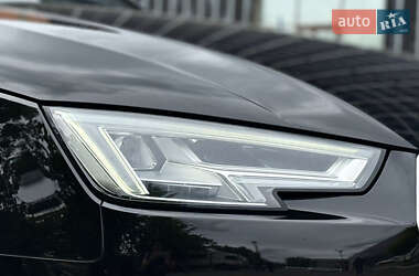 Универсал Audi A4 2019 в 