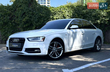 Седан Audi A4 2014 в 