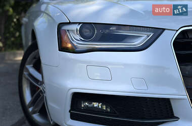 Седан Audi A4 2014 в 