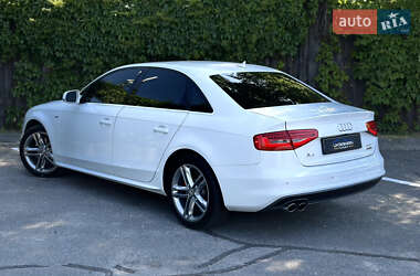 Седан Audi A4 2014 в 