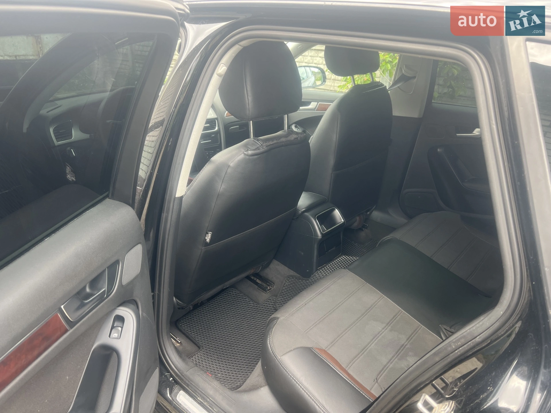 2011 Audi A4 - мініатюра 9