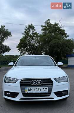 Седан Audi A4 2013 в 