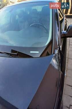 Седан Audi A4 2014 в 