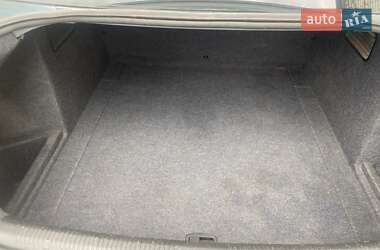 Седан Audi A4 2002 в 