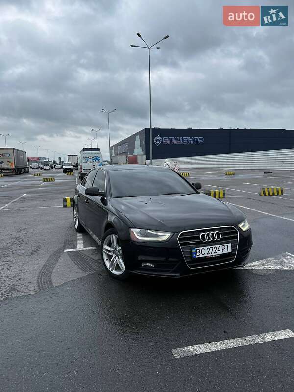 Седан Audi A4 2013 в 
