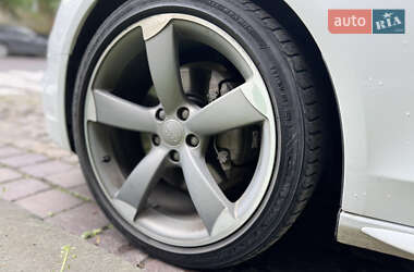 Седан Audi A4 2014 в 
