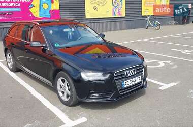Универсал Audi A4 2012 в 