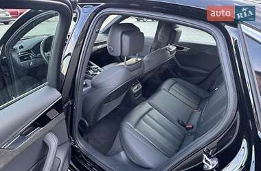 Седан Audi A4 2023 в 