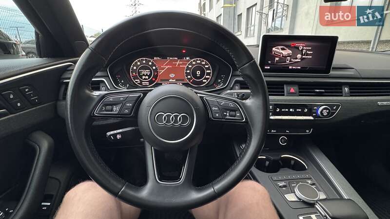 Седан Audi A4 2016 в Ивано-Франковске