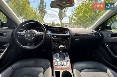 Седан Audi A4 2014 в 