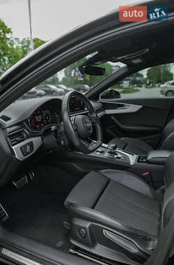 Седан Audi A4 2017 в 