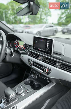 Седан Audi A4 2017 в 