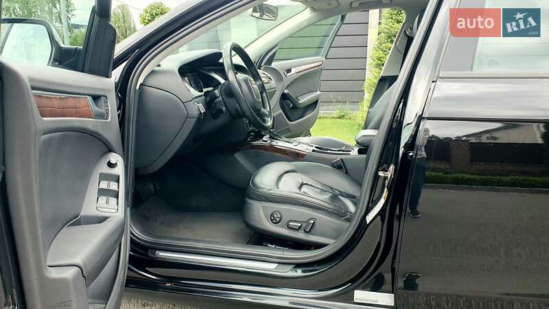 Седан Audi A4 2010 в Киеве
