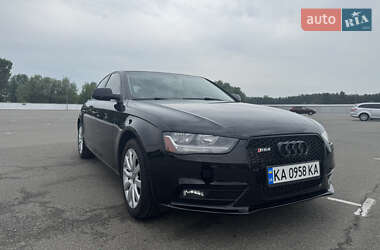 Седан Audi A4 2013 в Киеве
