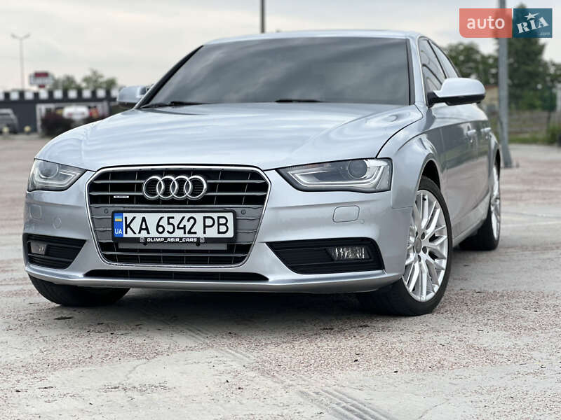 Седан Audi A4 2014 в Киеве