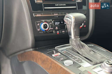 Седан Audi A4 2014 в 