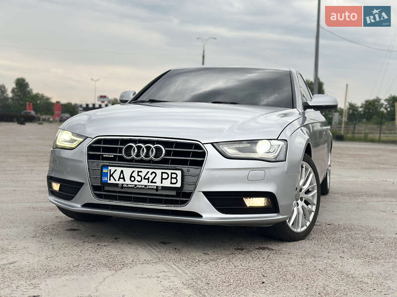 Седан Audi A4 2014 в Киеве