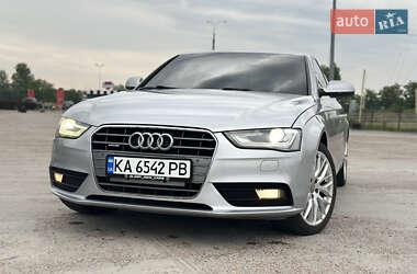 Седан Audi A4 2014 в 