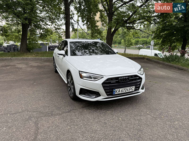 Седан Audi A4 2020 в Києві