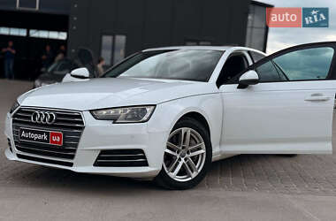 Седан Audi A4 2016 в 