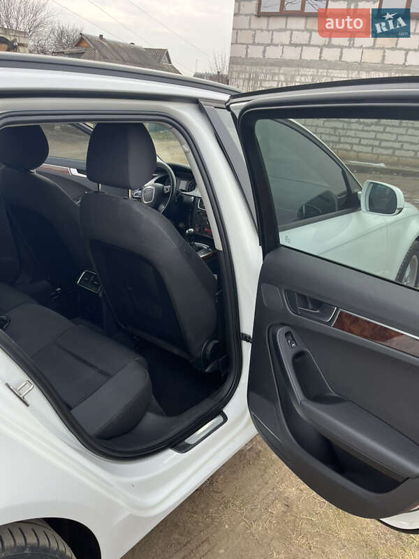 Универсал Audi A4 2009 в Веселинове