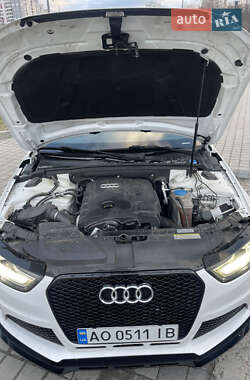 Седан Audi A4 2015 в 