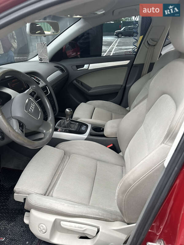 Седан Audi A4 2009 в Черновцах