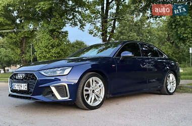 Седан Audi A4 2023 в Львові