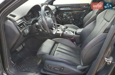 Седан Audi A4 2018 в 