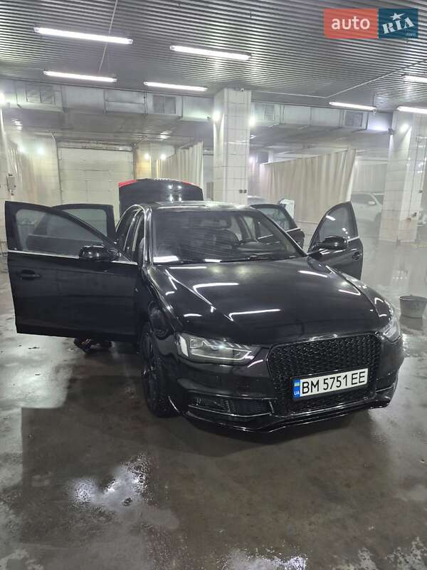 Седан Audi A4 2015 в Сумах