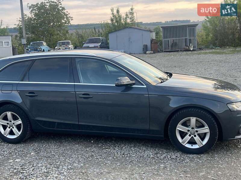 Универсал Audi A4 2011 в Каменец-Подольском