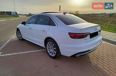Седан Audi A4 2021 в 