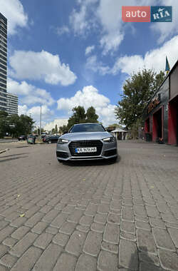 Седан Audi A4 2019 в 