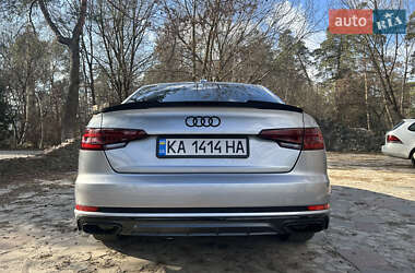Седан Audi A4 2019 в 