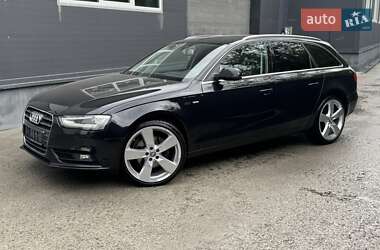 Универсал Audi A4 2012 в 