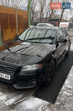 Седан Audi A4 2010 в 